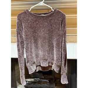 Lovecrazy Sweater Size Medium